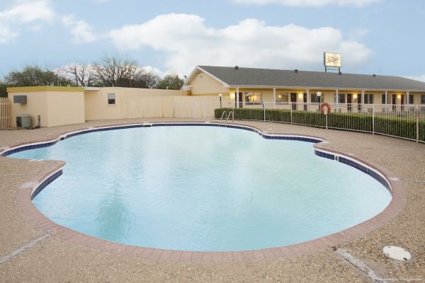 Americas Best Value Inn (Brownwood)